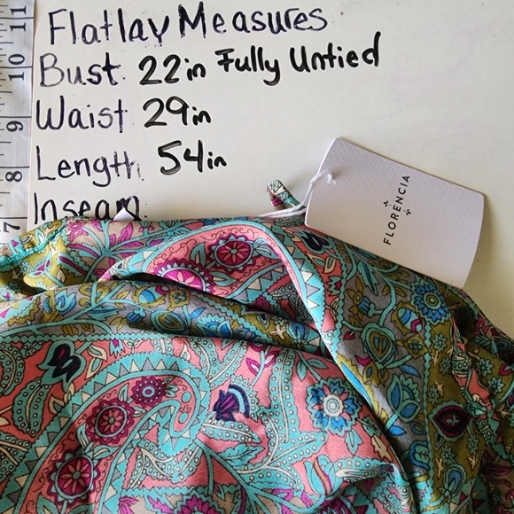 Nwt bohemian boutique backless floral halter paisley dress - Picture 11 of 11